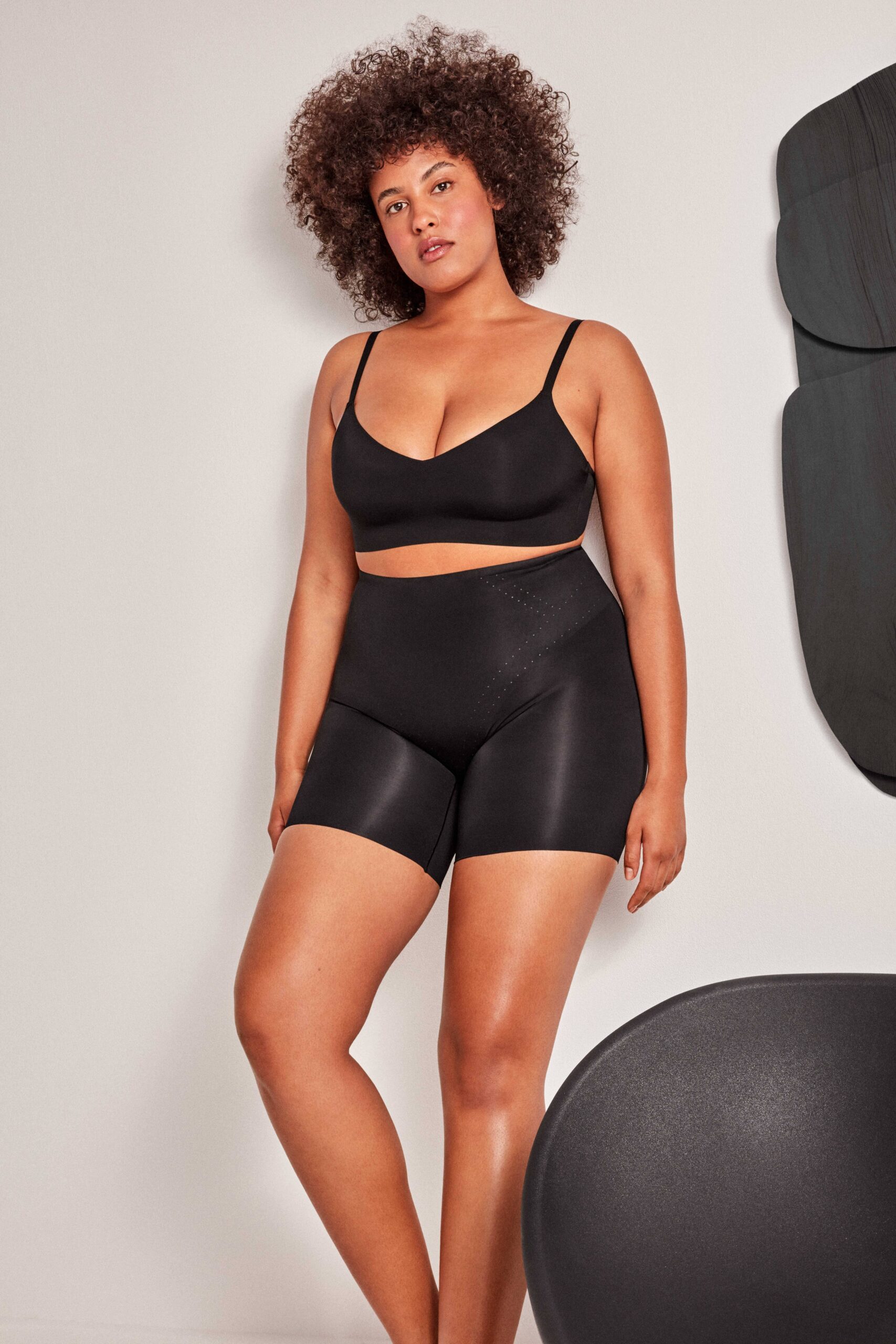 GISELA – Pantaloncino Riducente Modellante In Microfibra – Nero – Nude - immagine 2