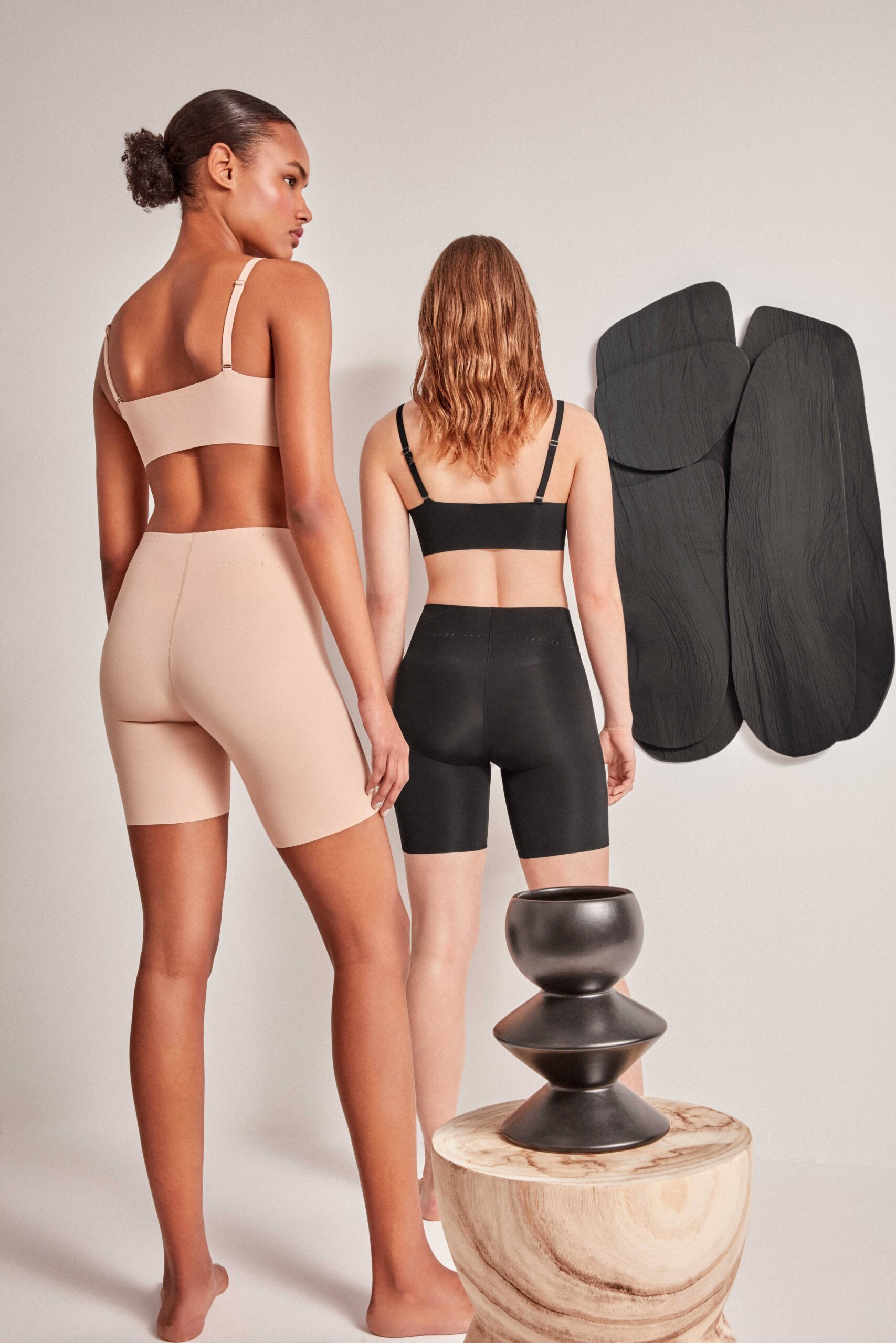 GISELA – Pantaloncino Riducente Modellante In Microfibra – Nero – Nude - immagine 4