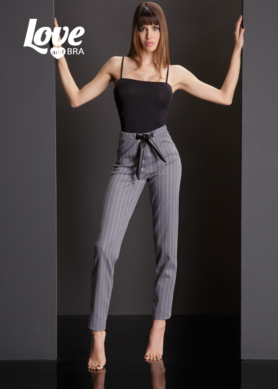 LOVEANDBRA – Jogger Gessato Con Cintura Similpelle – Grigio Melange - immagine 2