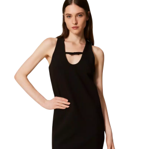 Abito corto in crêpe con ricamo