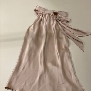 TOP IN SETA SCOLLATO CON FIOCCO MARJOLAINE