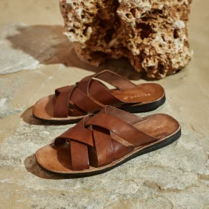 SANDALO KENNIE MOGANO