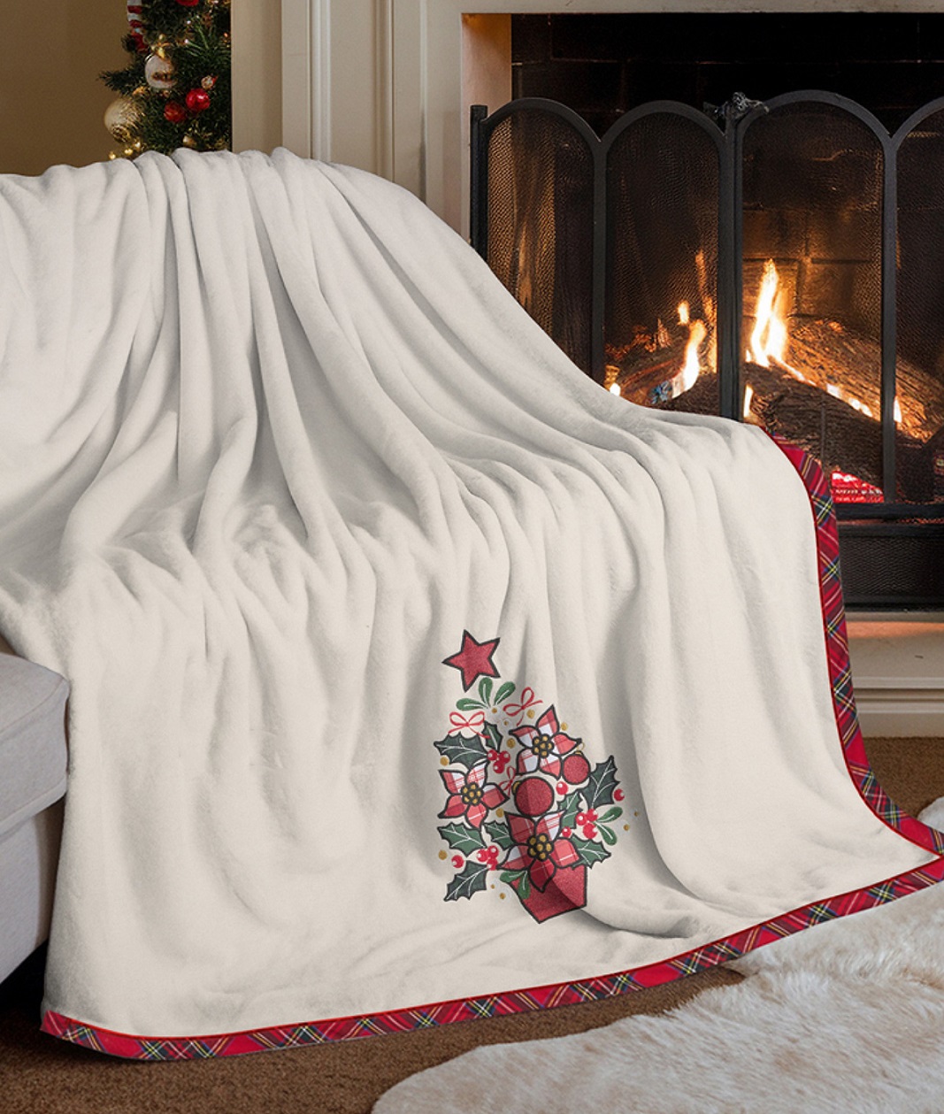 VINGI – Plaid Natalizio Con Ricamo Abete