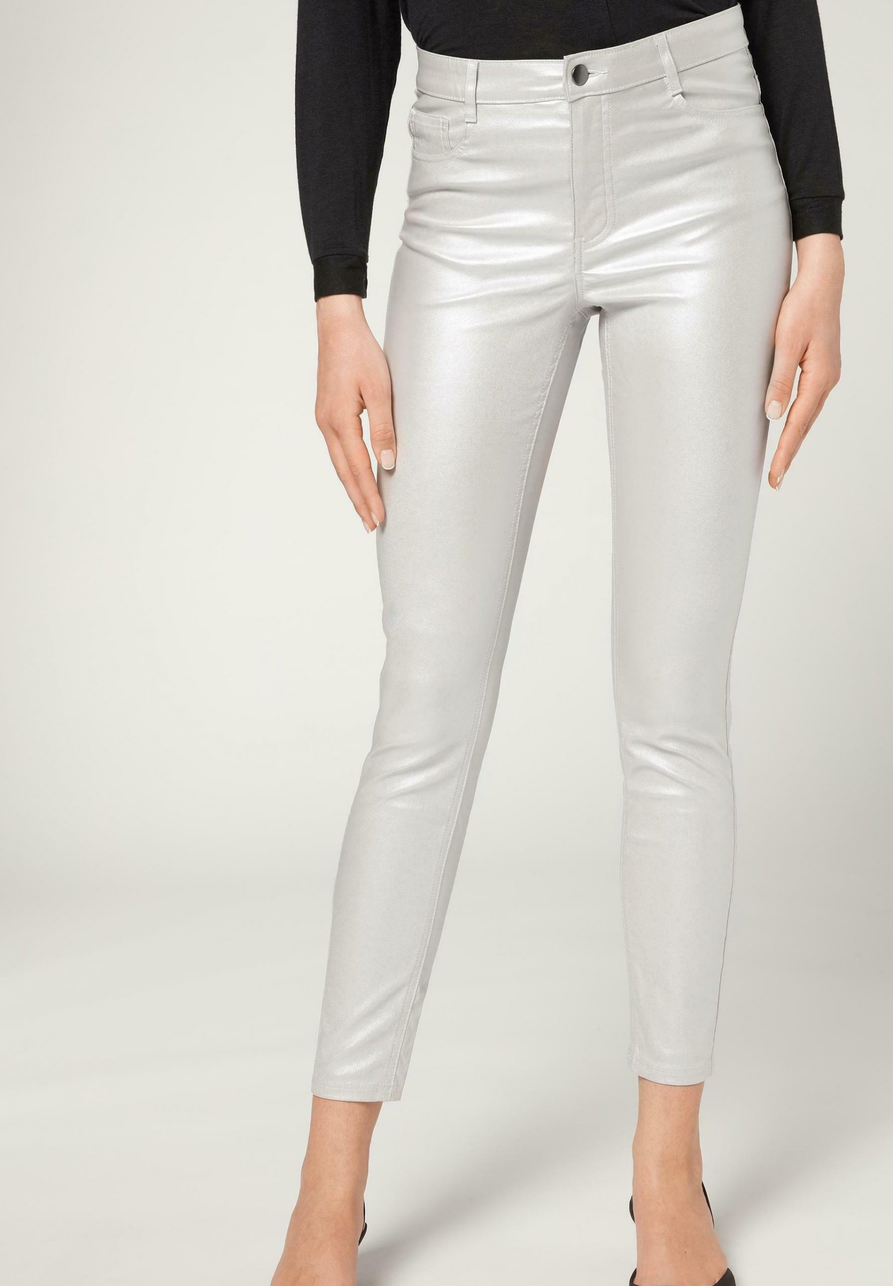 calzedonia pantaloni