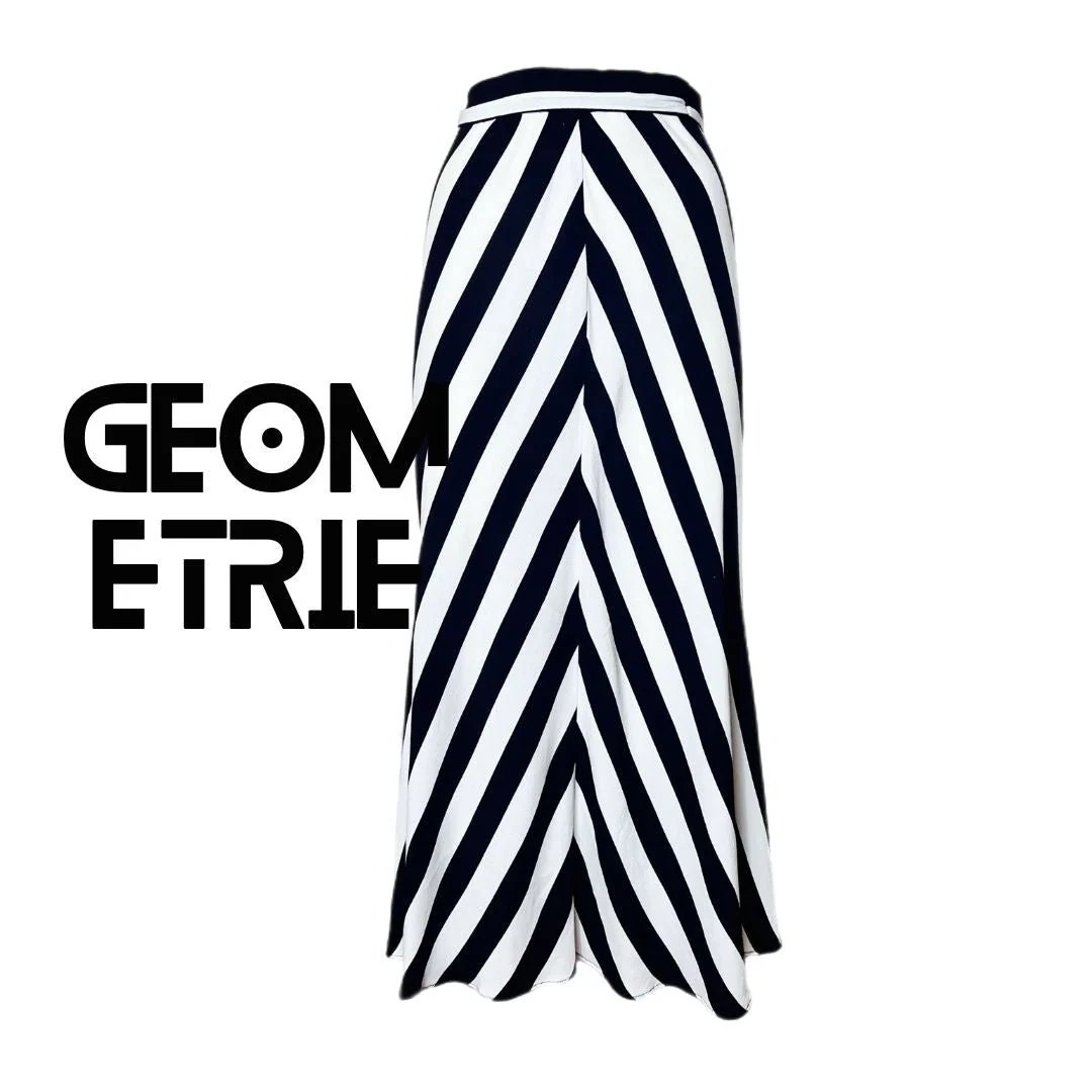 Gonna Geometrie metaforiche in bianco e nero - immagine 5