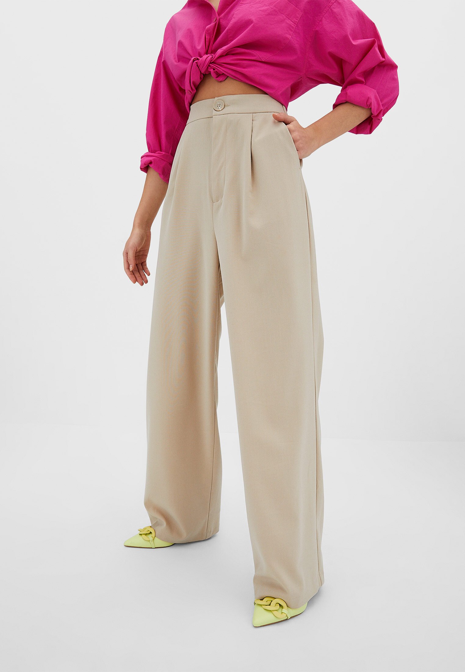 stradivarius pantaloni